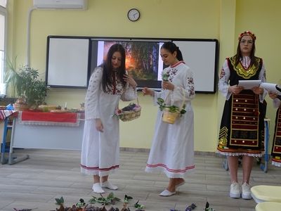 Иновативен УРОК – СПЕКТАКЪЛ  ,,ИСТОРИИ ОТ ТРАКИЯ И СТРАНДЖА – ОГНЕНИТЕ СТЪПКИ НА ВРЕМЕТО“ 10