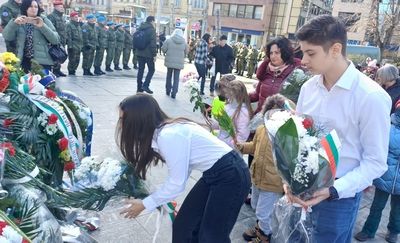 ПГРТО почете Апостола 2